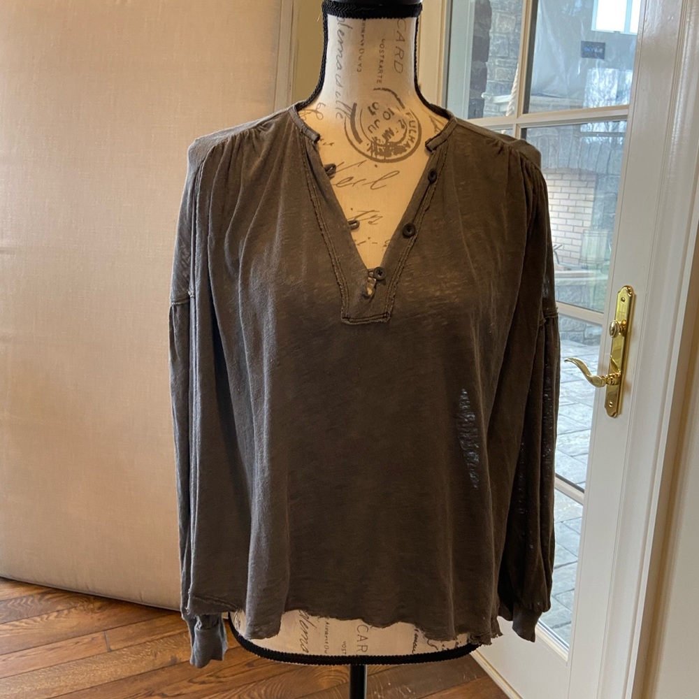 We the free bleach altered top size medium